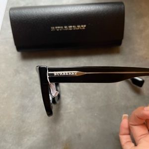 Burberry unisex sunglasses